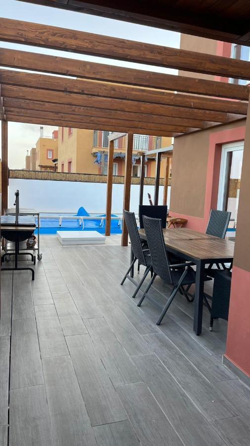 Villa Marie Agradable Y Tranquila Maison Con Piscina Коралео Екстериор снимка