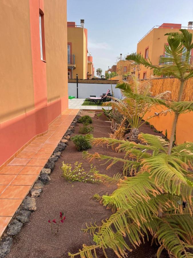 Villa Marie Agradable Y Tranquila Maison Con Piscina Коралео Екстериор снимка