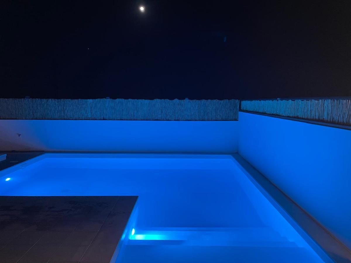 Villa Marie Agradable Y Tranquila Maison Con Piscina Коралео Екстериор снимка
