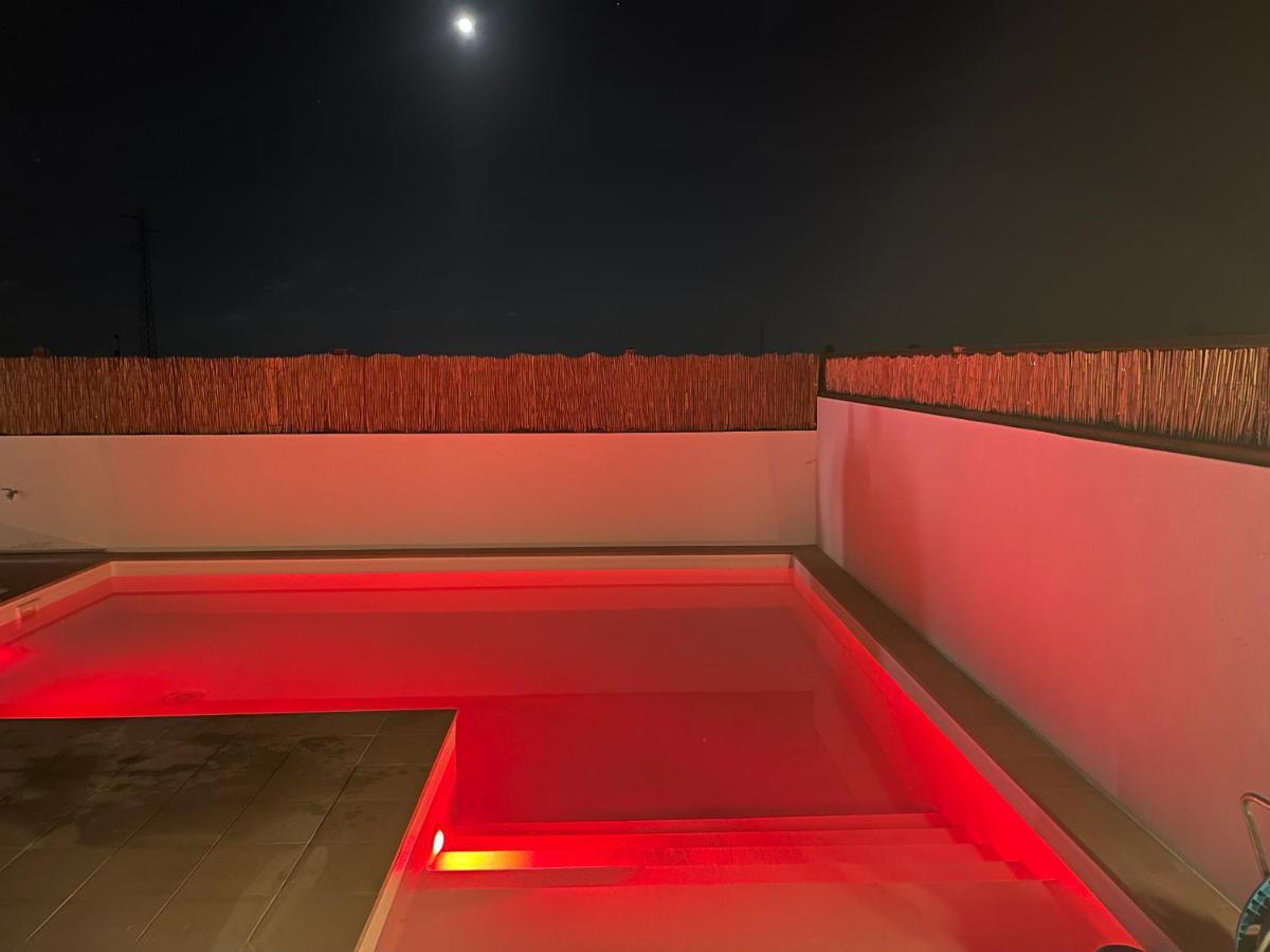 Villa Marie Agradable Y Tranquila Maison Con Piscina Коралео Екстериор снимка